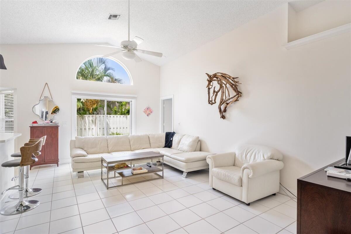 2606 Bedford Mews Drive, Wellington FL 33414 photo 3