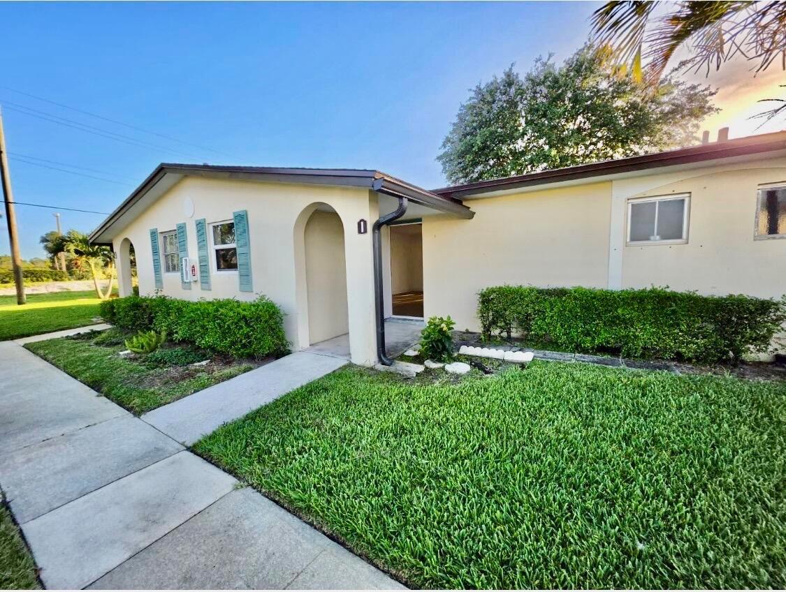 2965 Ashley Drive W # I, West Palm Beach FL 33415