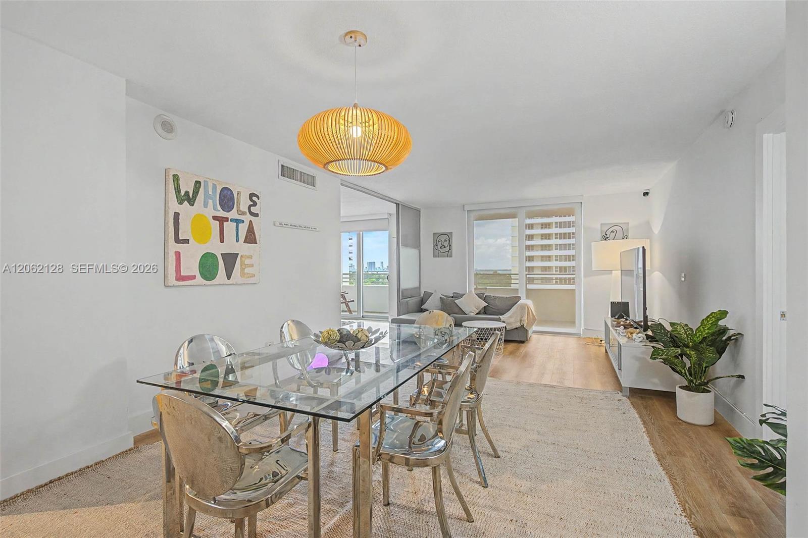5555 Collins Ave # 10V, Miami Beach FL 33140 photo 2