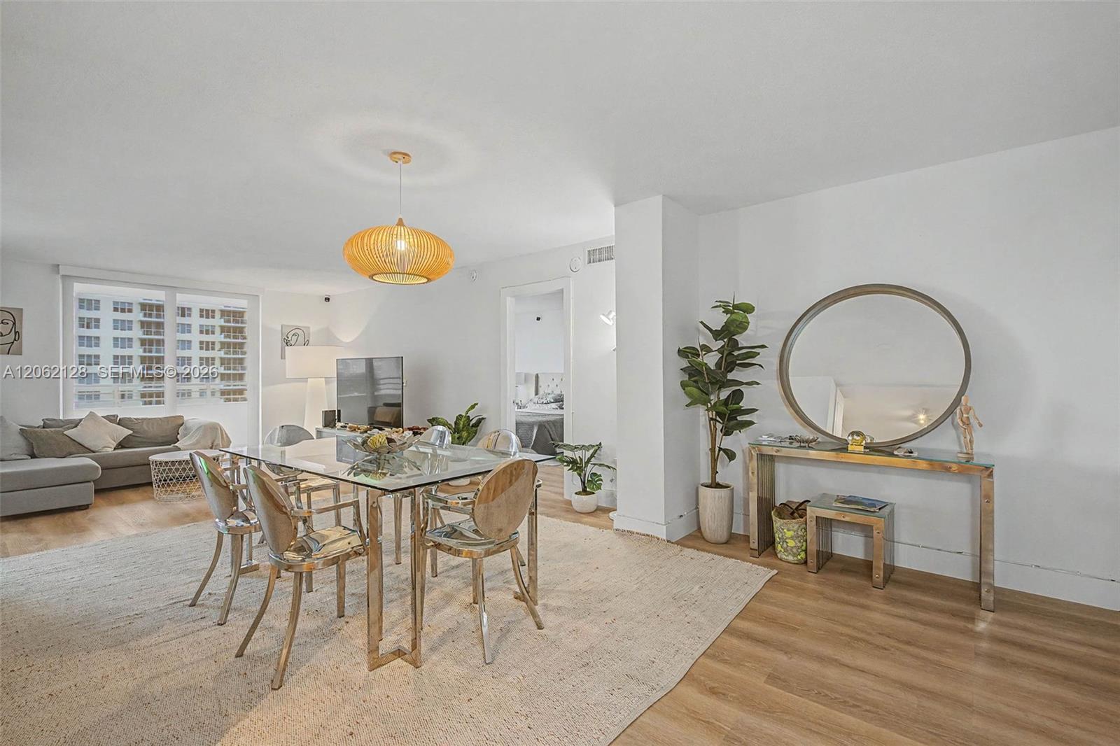 5555 Collins Ave # 10V, Miami Beach FL 33140 photo 4