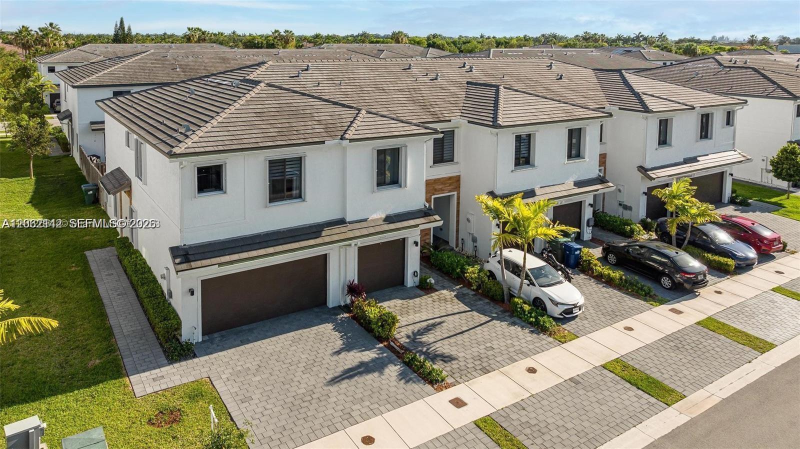 10934 SW 235th St, Homestead FL 33032