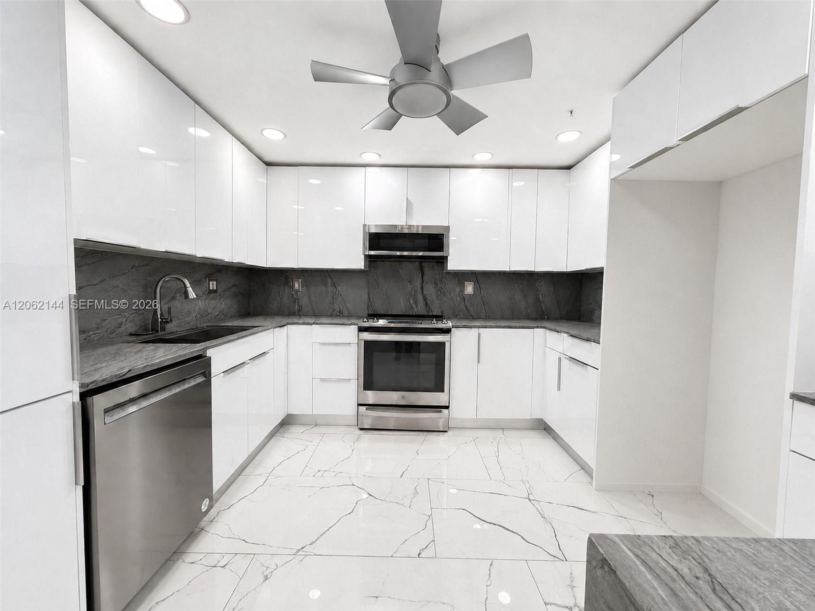 290 174th St # 1005, Sunny Isles Beach FL 33160 photo 5