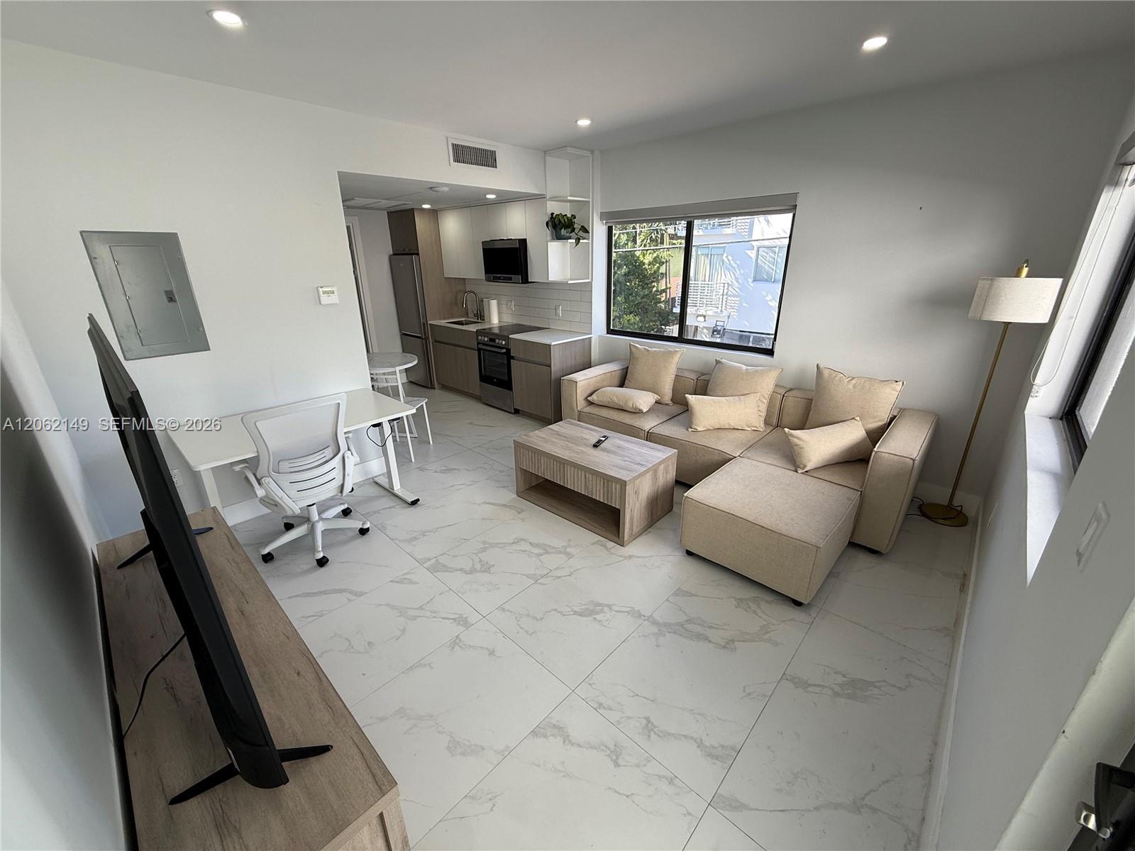944 Jefferson Ave # 16, Miami Beach FL 33139 photo 2