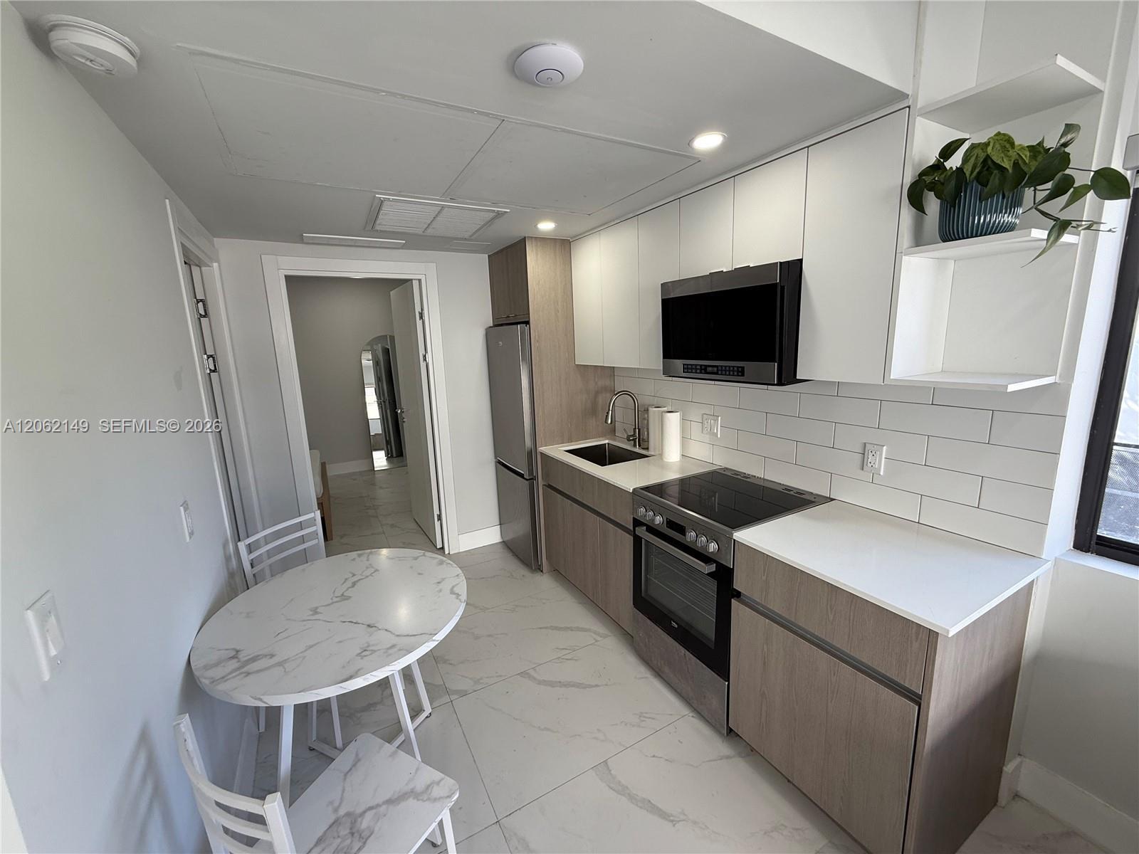 944 Jefferson Ave # 16, Miami Beach FL 33139 photo 5