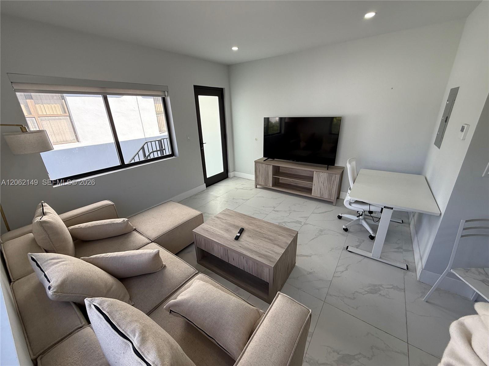 944 Jefferson Ave # 16, Miami Beach FL 33139 photo 4
