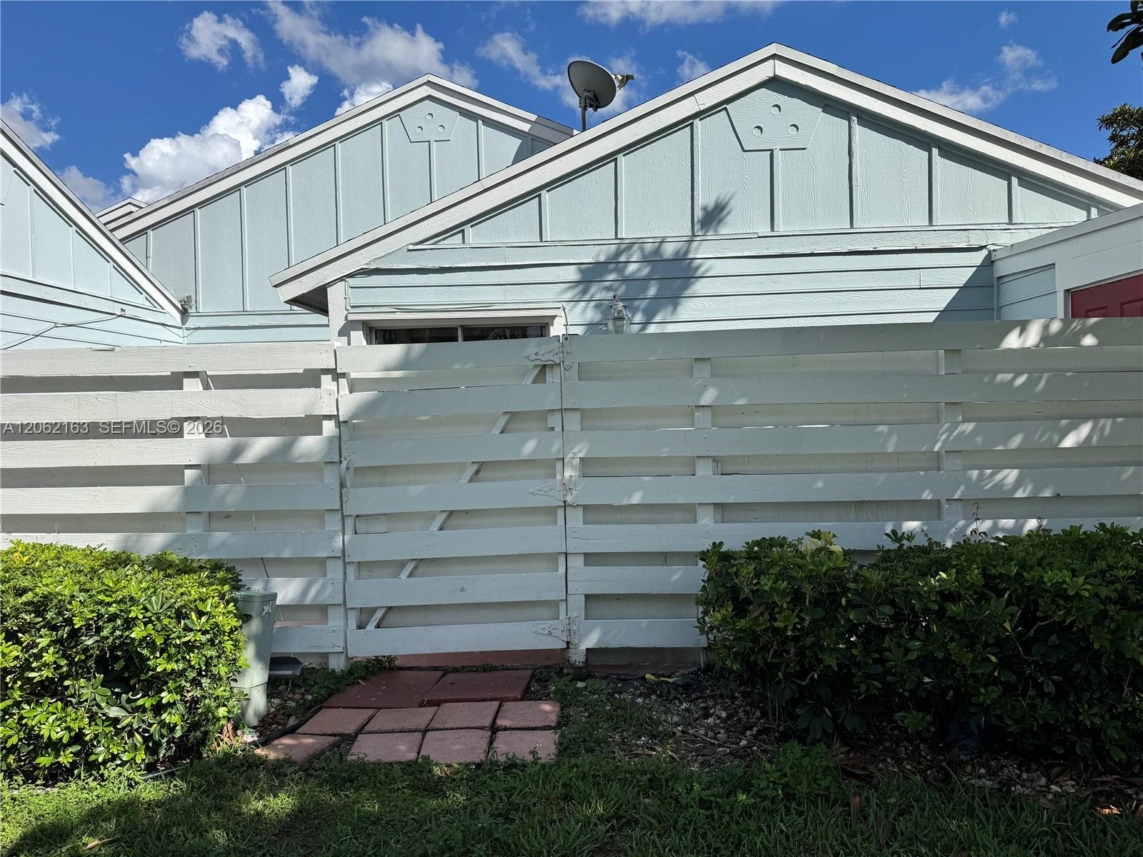 14700 SW 139th Ave # 40, Miami FL 33186 photo 4