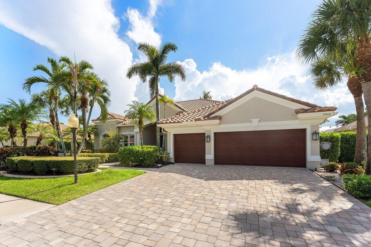 19060 SE KOKOMO Lane N, Jupiter FL 33458 photo 2
