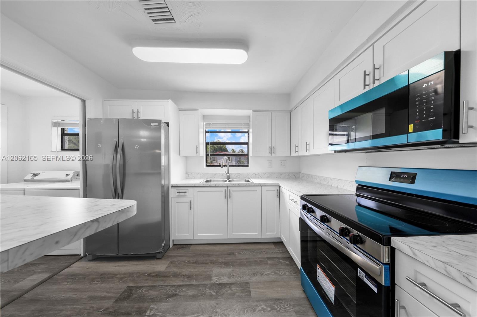 820 NW 38th Ave, Lauderhill FL 33311 photo 5