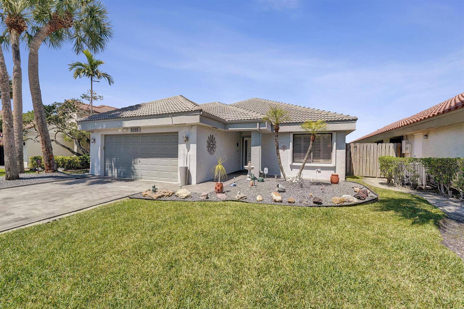 9355 NW 18TH Drive, Plantation FL 33322