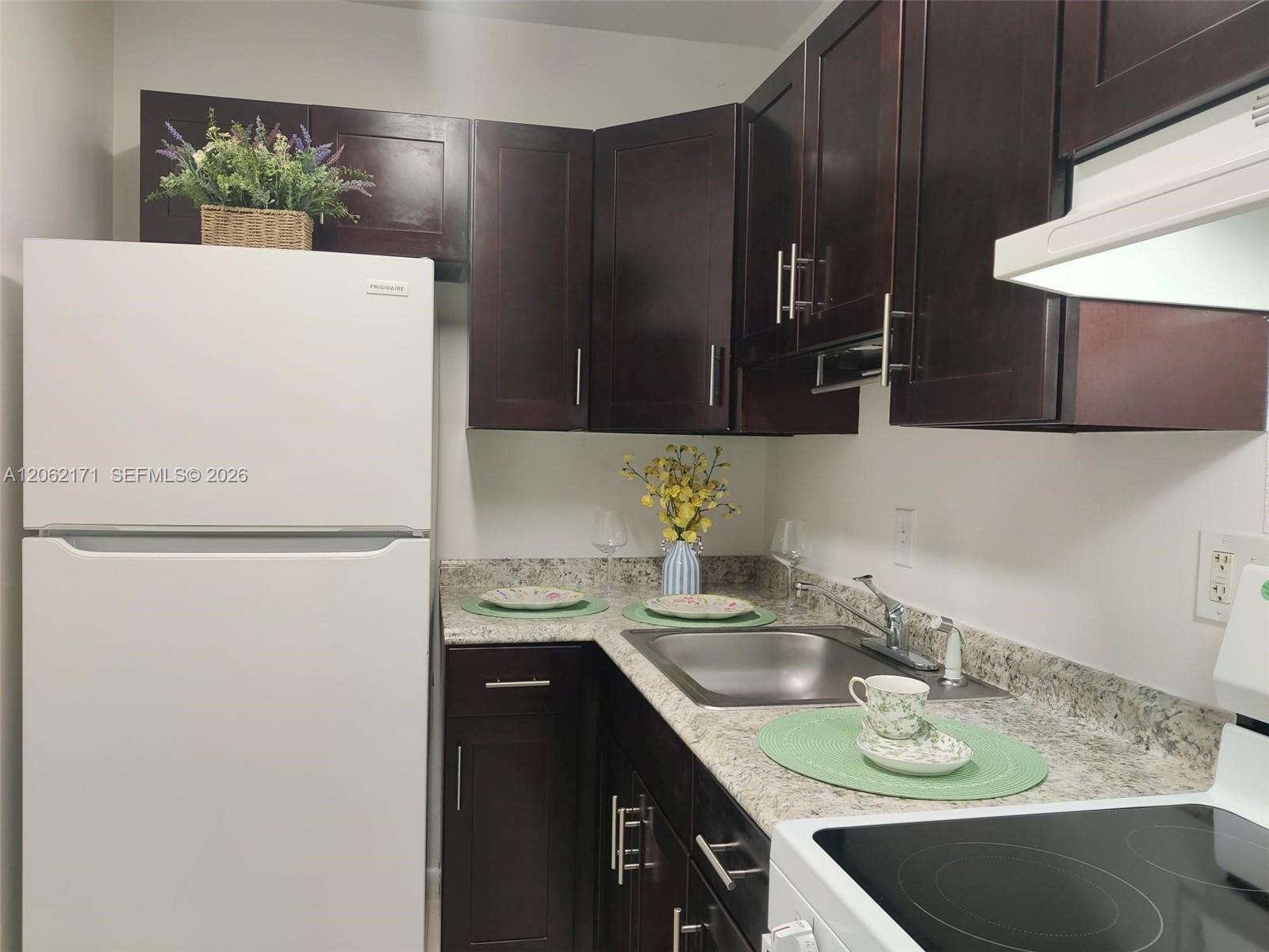 5970 NE 18th Ave # 709, Fort Lauderdale FL 33334 photo 3