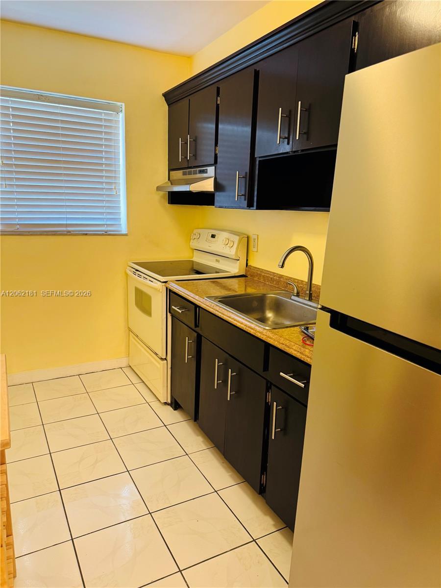 7340 NW 37th St # 4, Davie FL 33024 photo 2