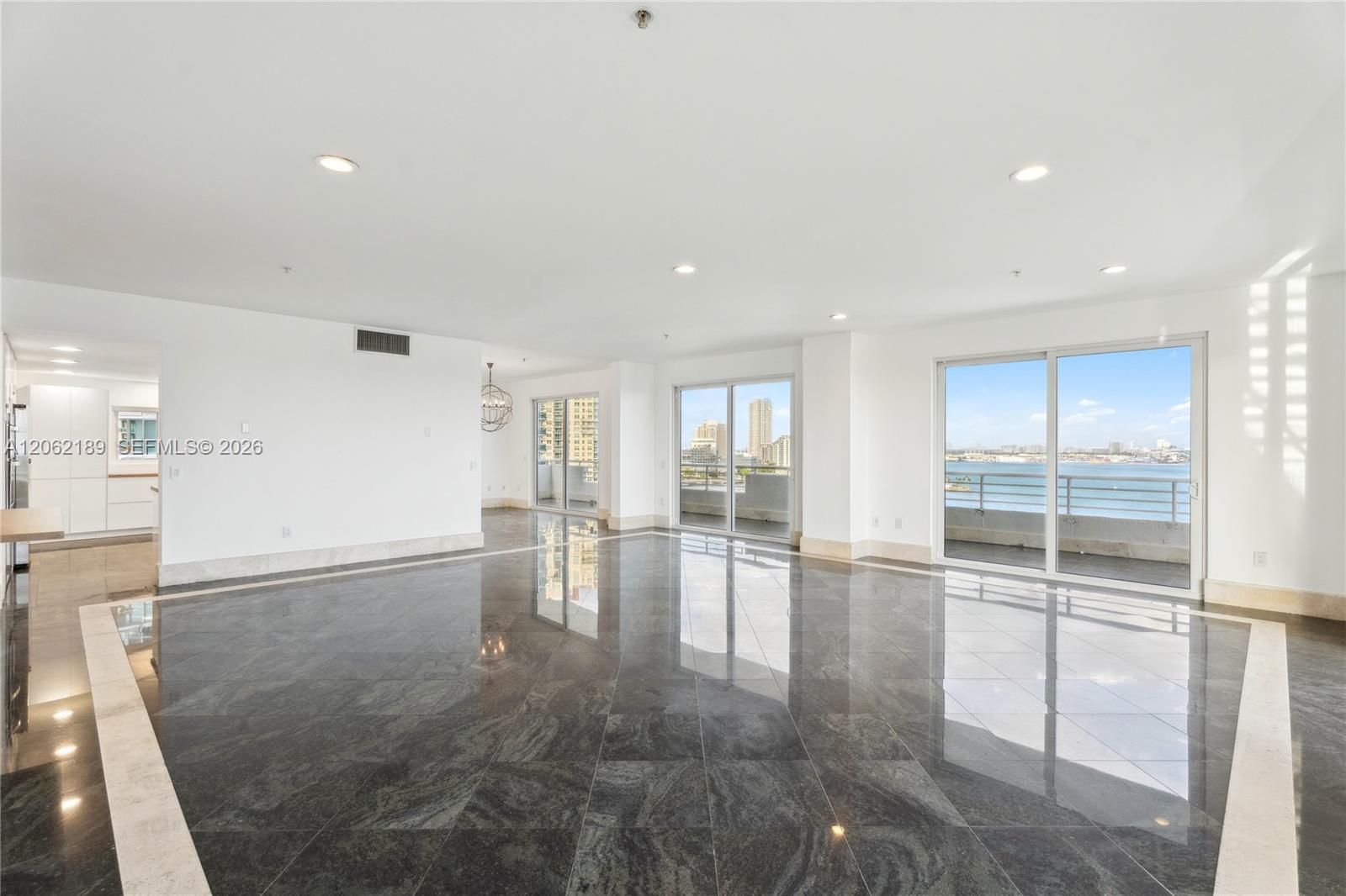 1402 Brickell Bay Dr # 1601, Miami FL 33131 photo 3