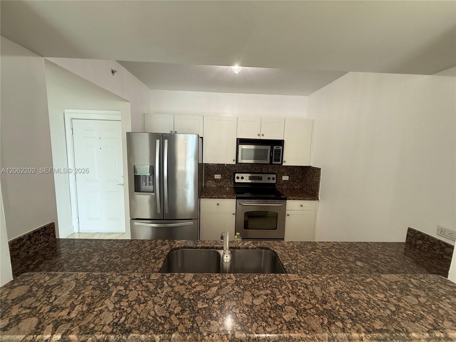 117 NW 42nd Ave # 602, Miami FL 33126 photo 4