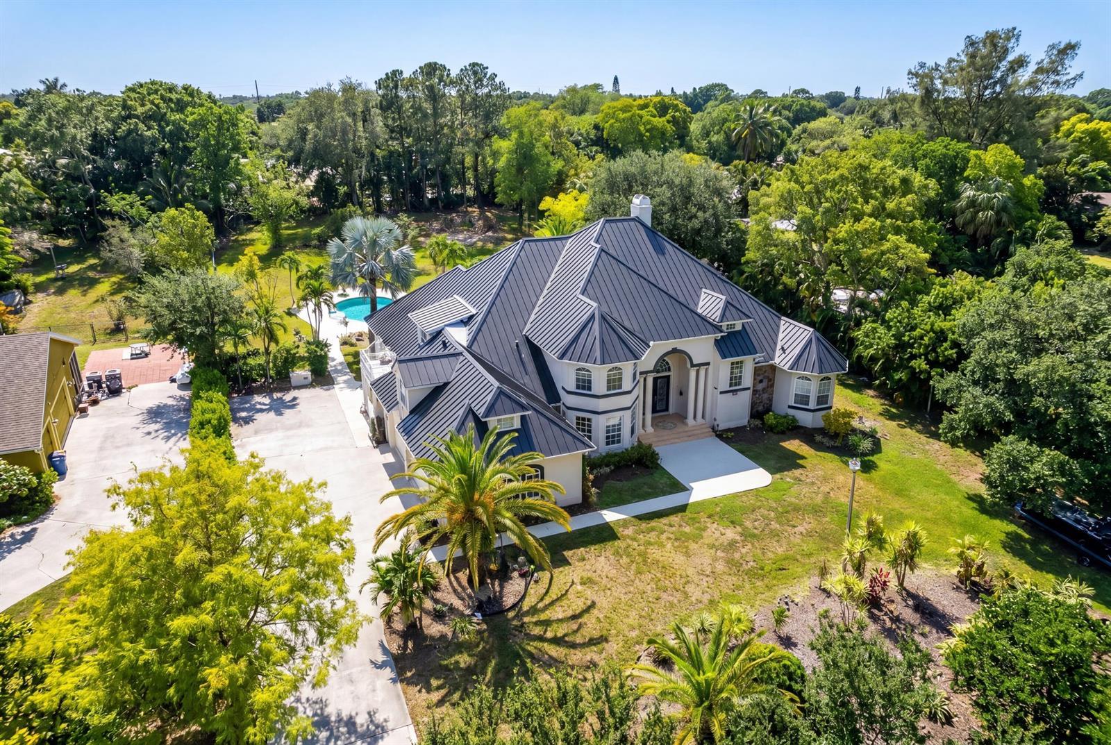 7200 NW 51st Terrace NW, Coconut Creek FL 33073