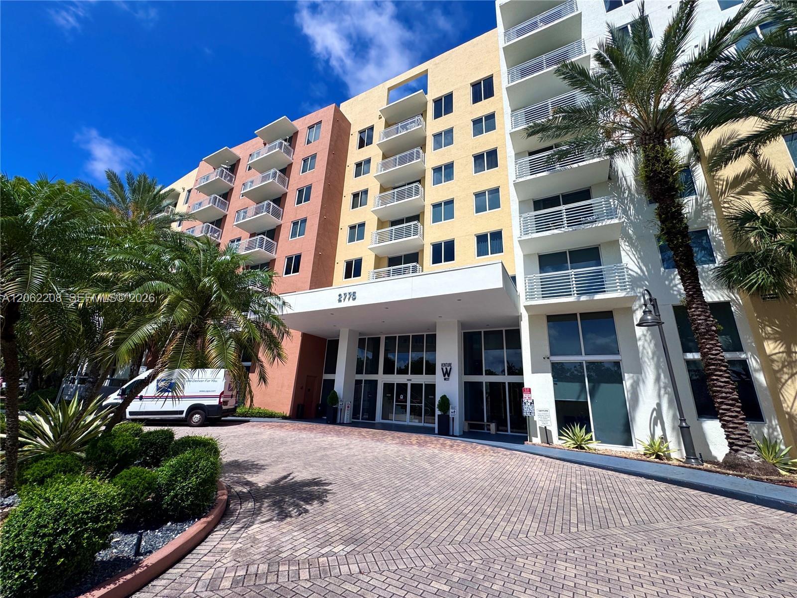 Aventura, FL
