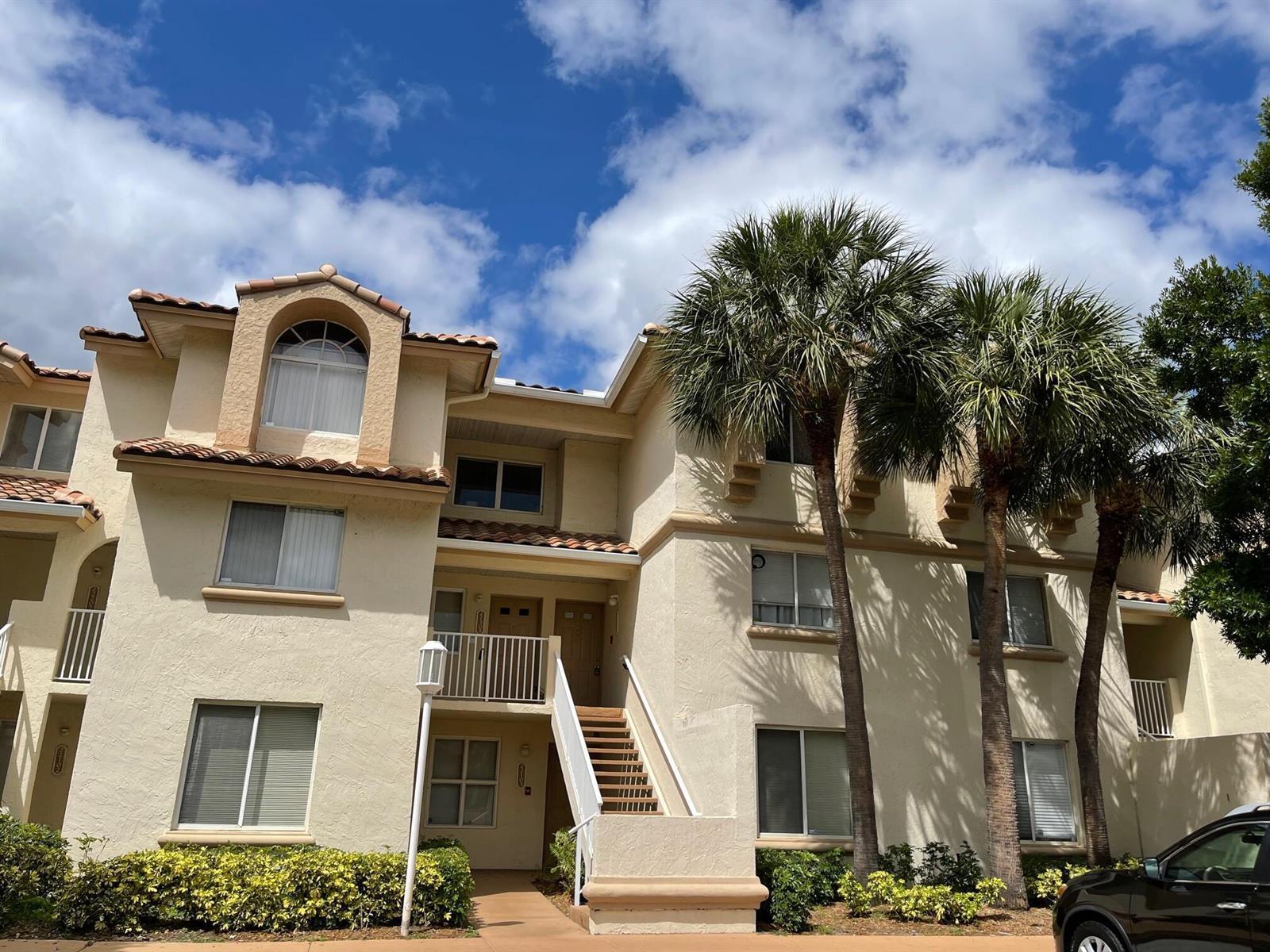 22303 Glenmoor Drive, West Palm Beach FL 33409 photo 2