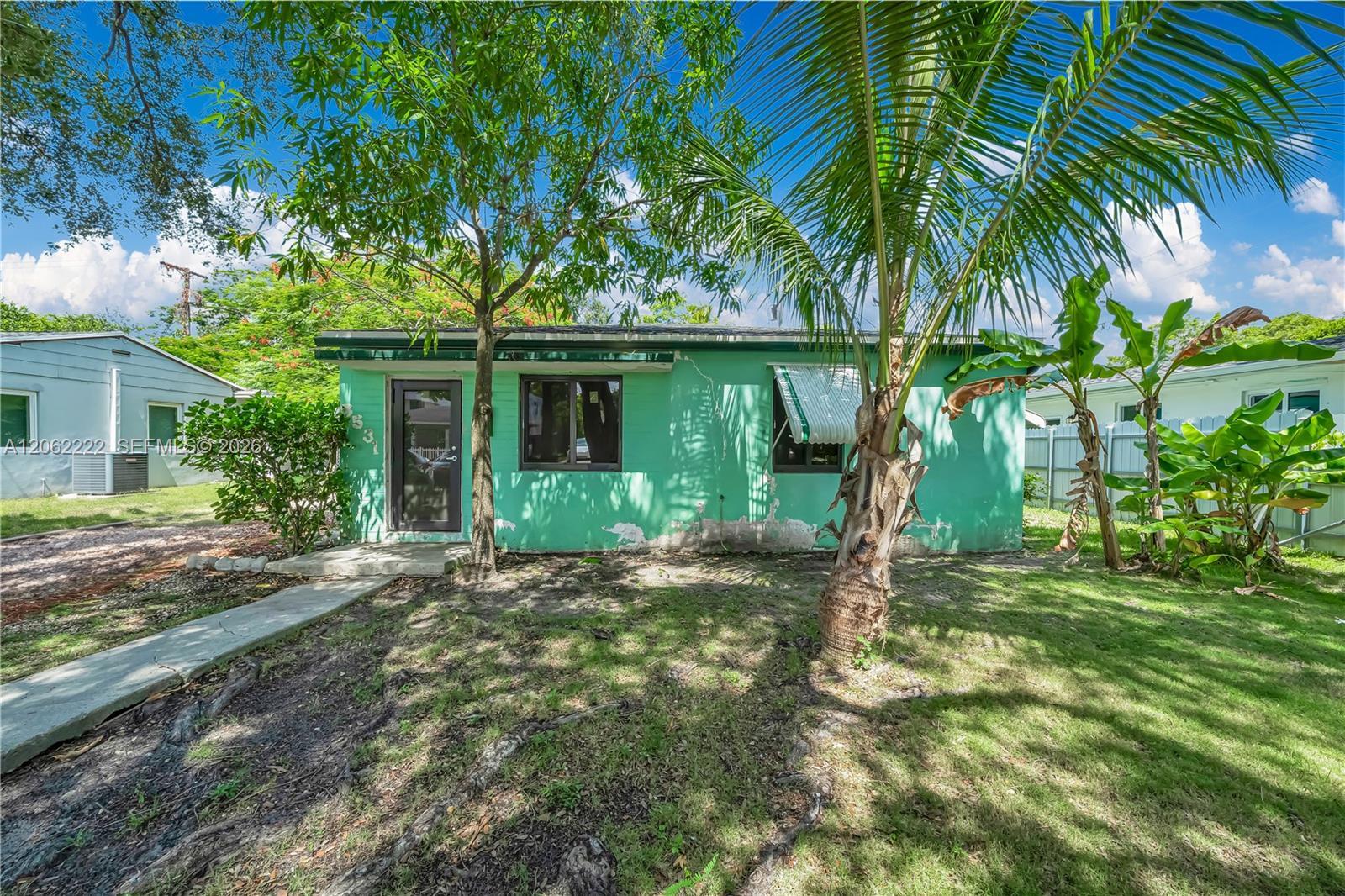 6531 SW 59th Ave, South Miami FL 33143 photo 2
