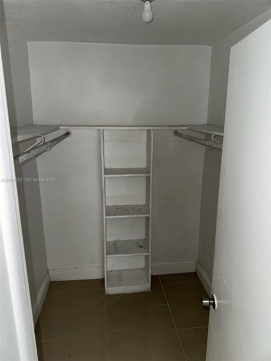 14052 NE 2nd Ct # 221, Miami FL 33161 photo 2
