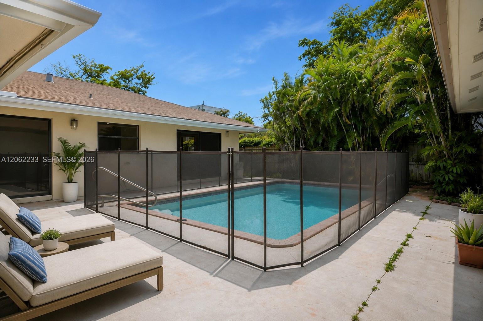 4102 N 51st Ave # 1, Hollywood FL 33021 photo 2