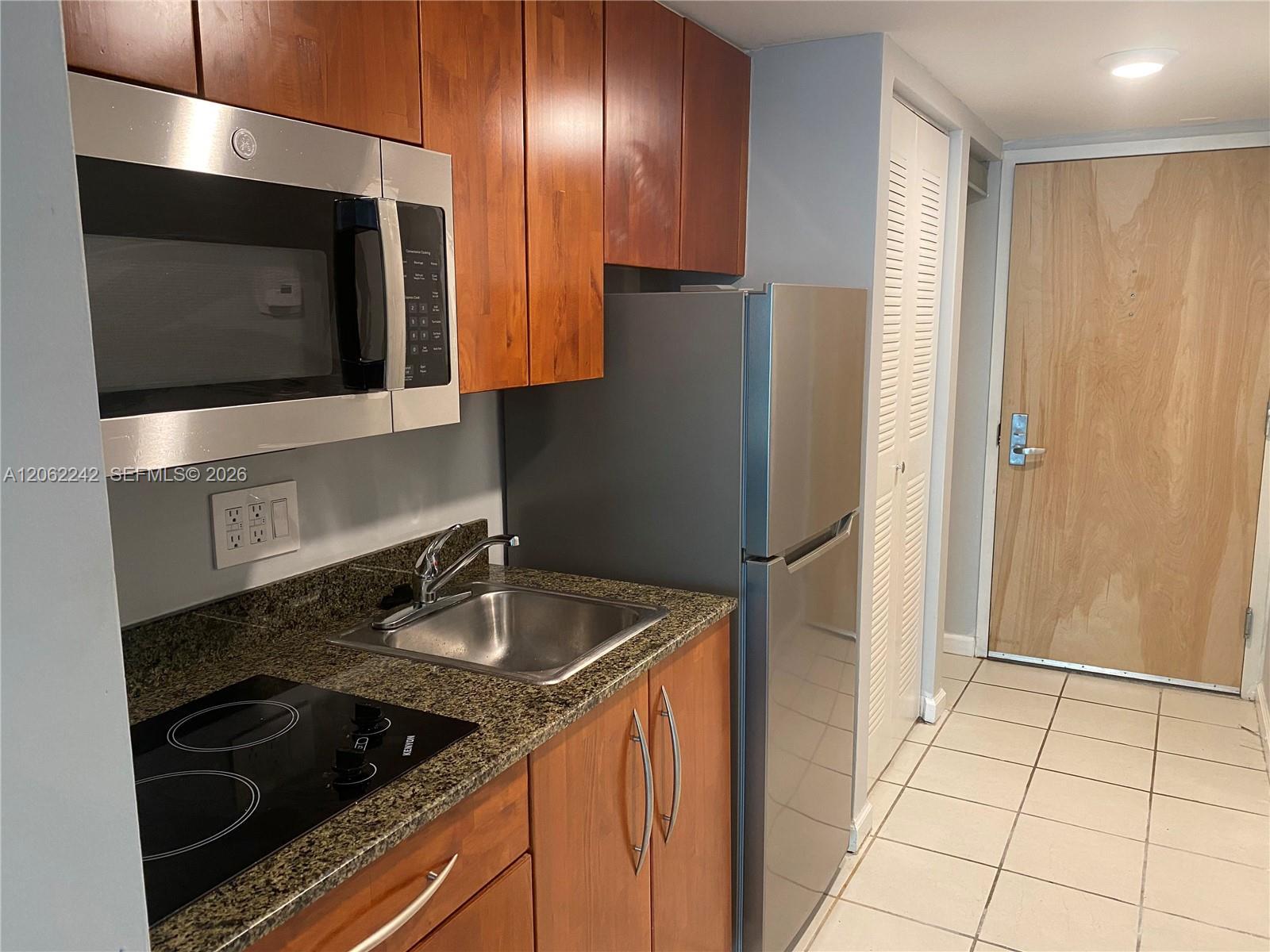 1200 Brickell Bay DR # 3110, Miami FL 33131 photo 2