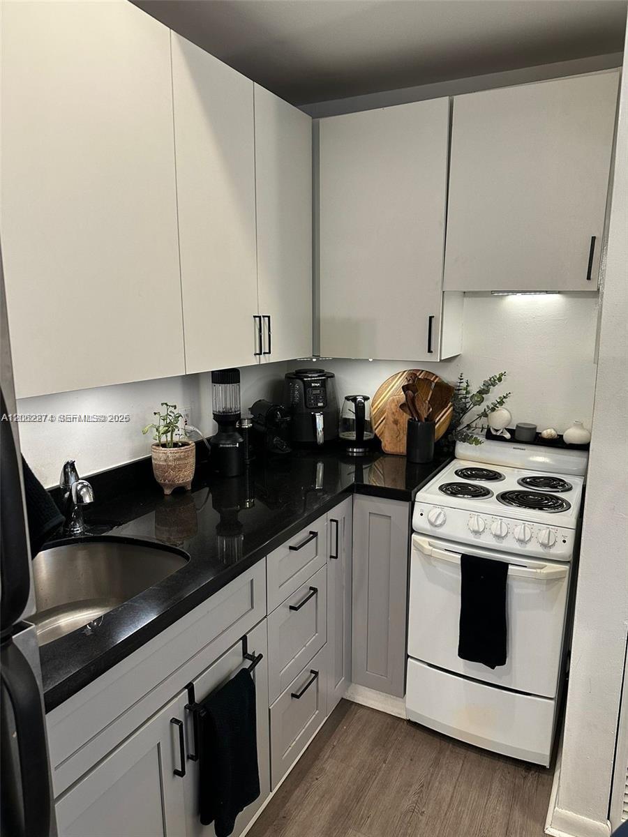 1244 Pennsylvania Ave # 103, Miami Beach FL 33139 photo 4