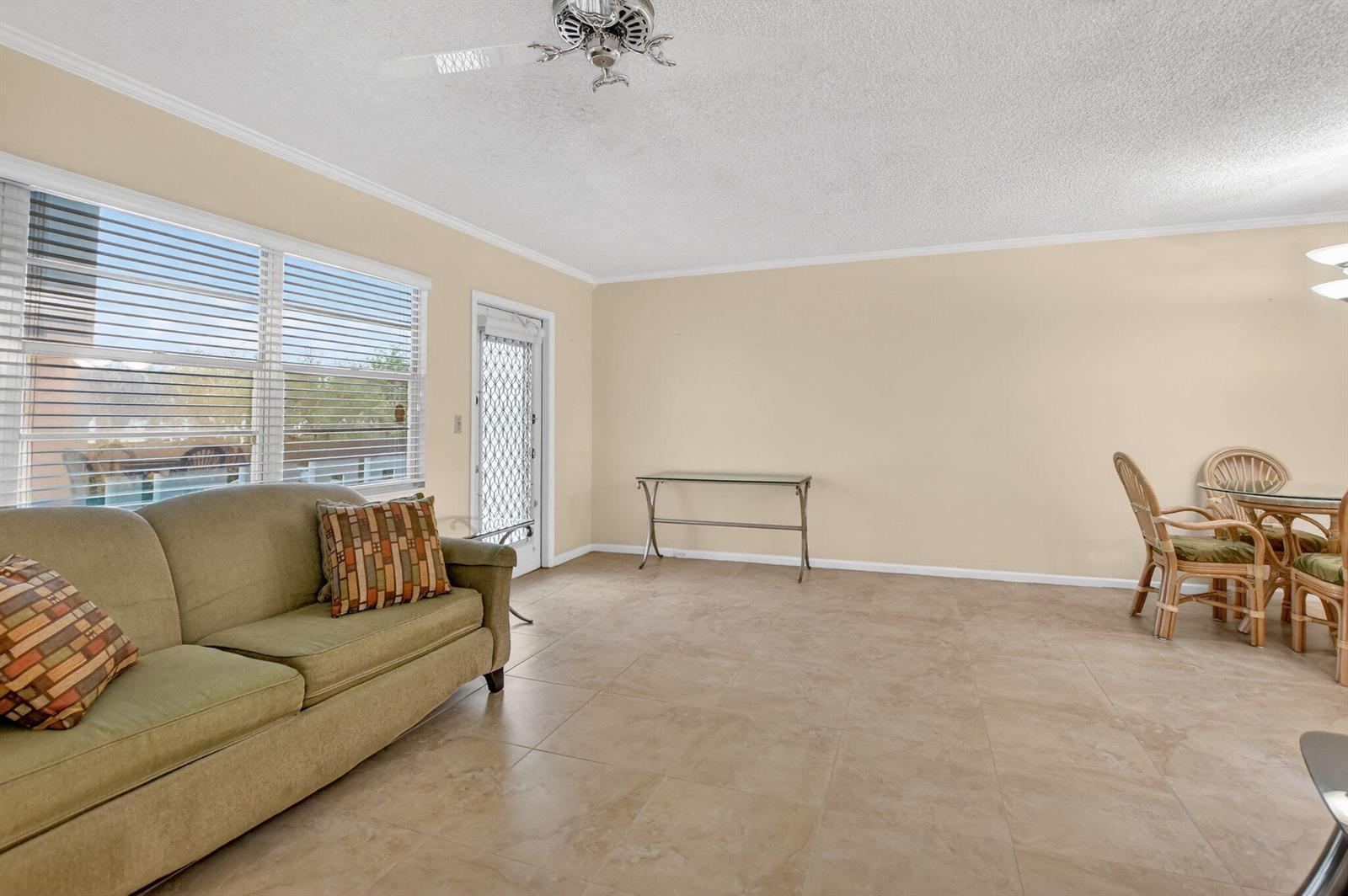 2070 NEWPORT Q Drive, Deerfield Beach FL 33442 photo 5