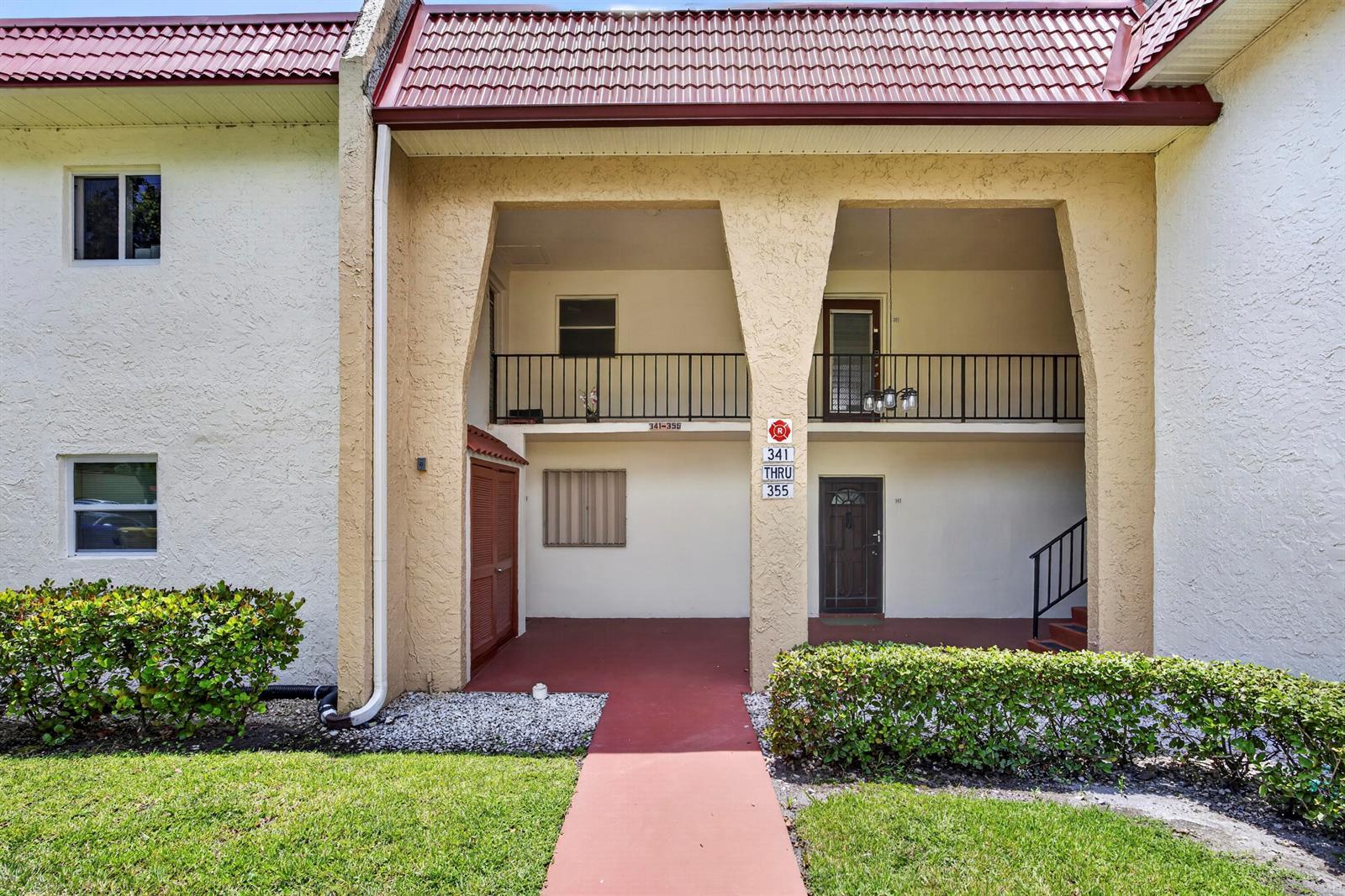 355 Lake Frances Drive, West Palm Beach FL 33411 photo 3