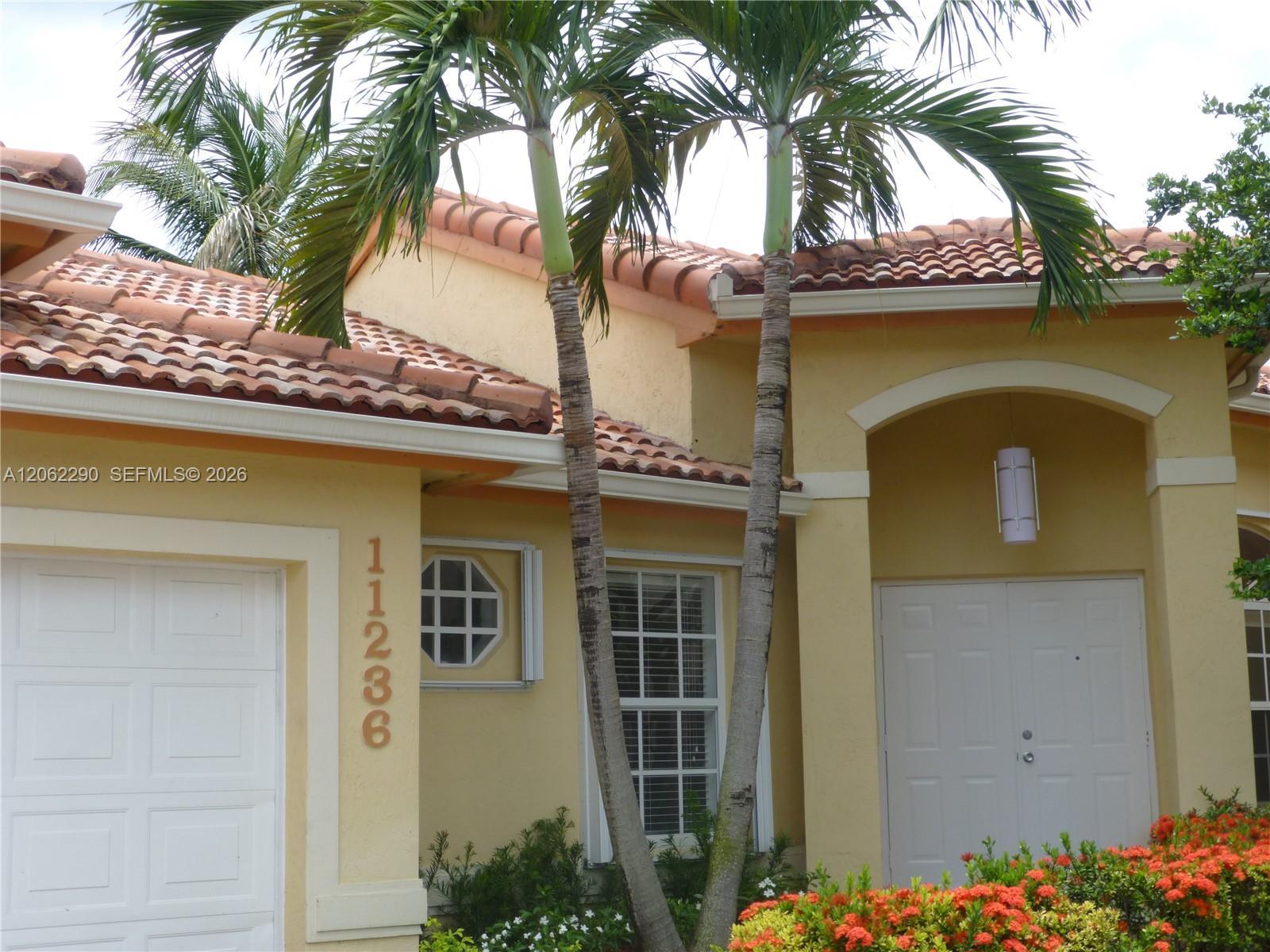 11236 NW 58th Ter, Doral FL 33178 photo 2