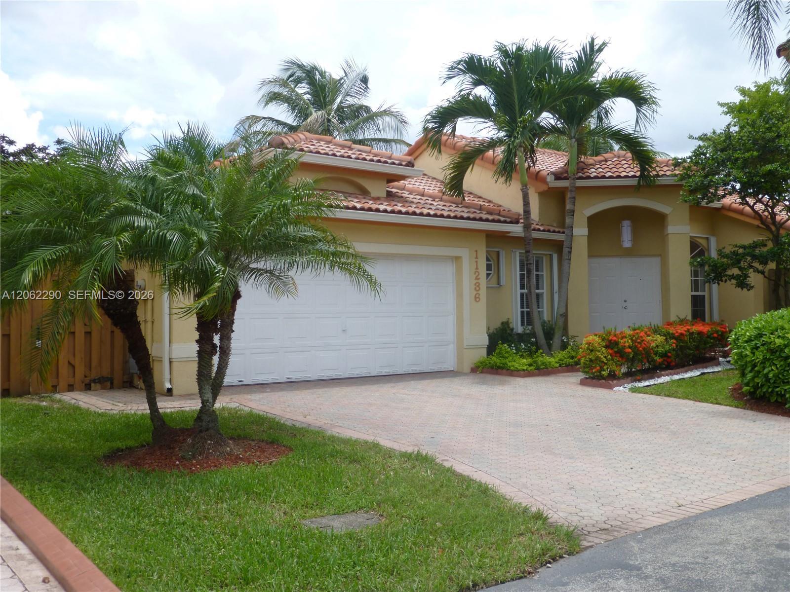 11236 NW 58th Ter, Doral FL 33178 photo 3