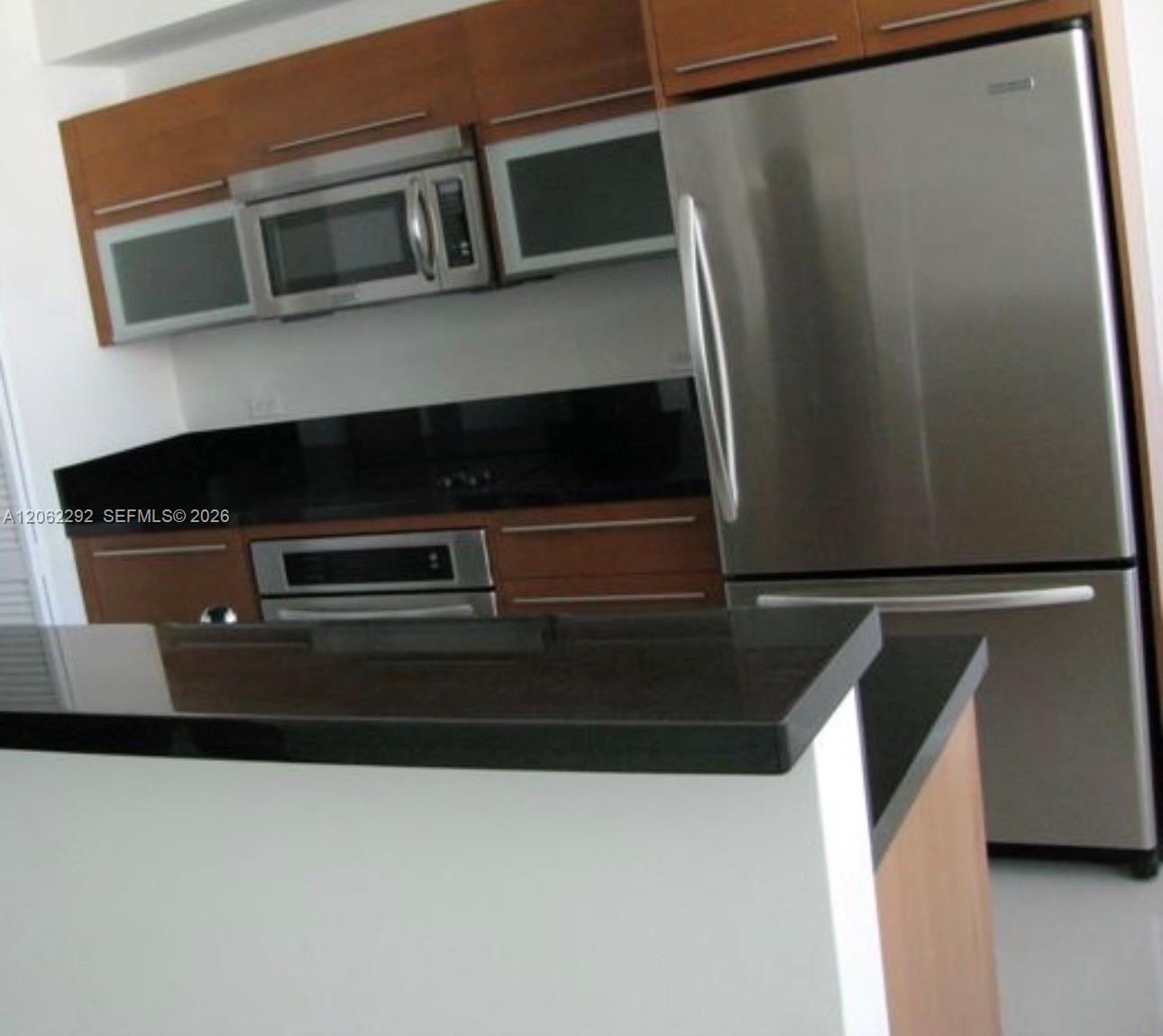 244 Biscayne Blvd # 303, Miami FL 33132 photo 3