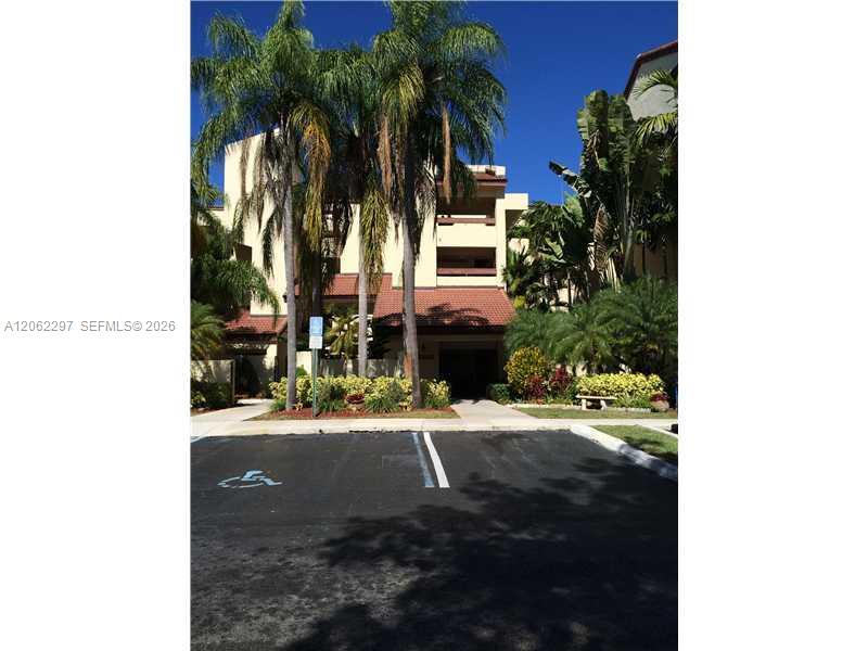 12455 SW 93rd Ter # 408T, Miami FL 33186