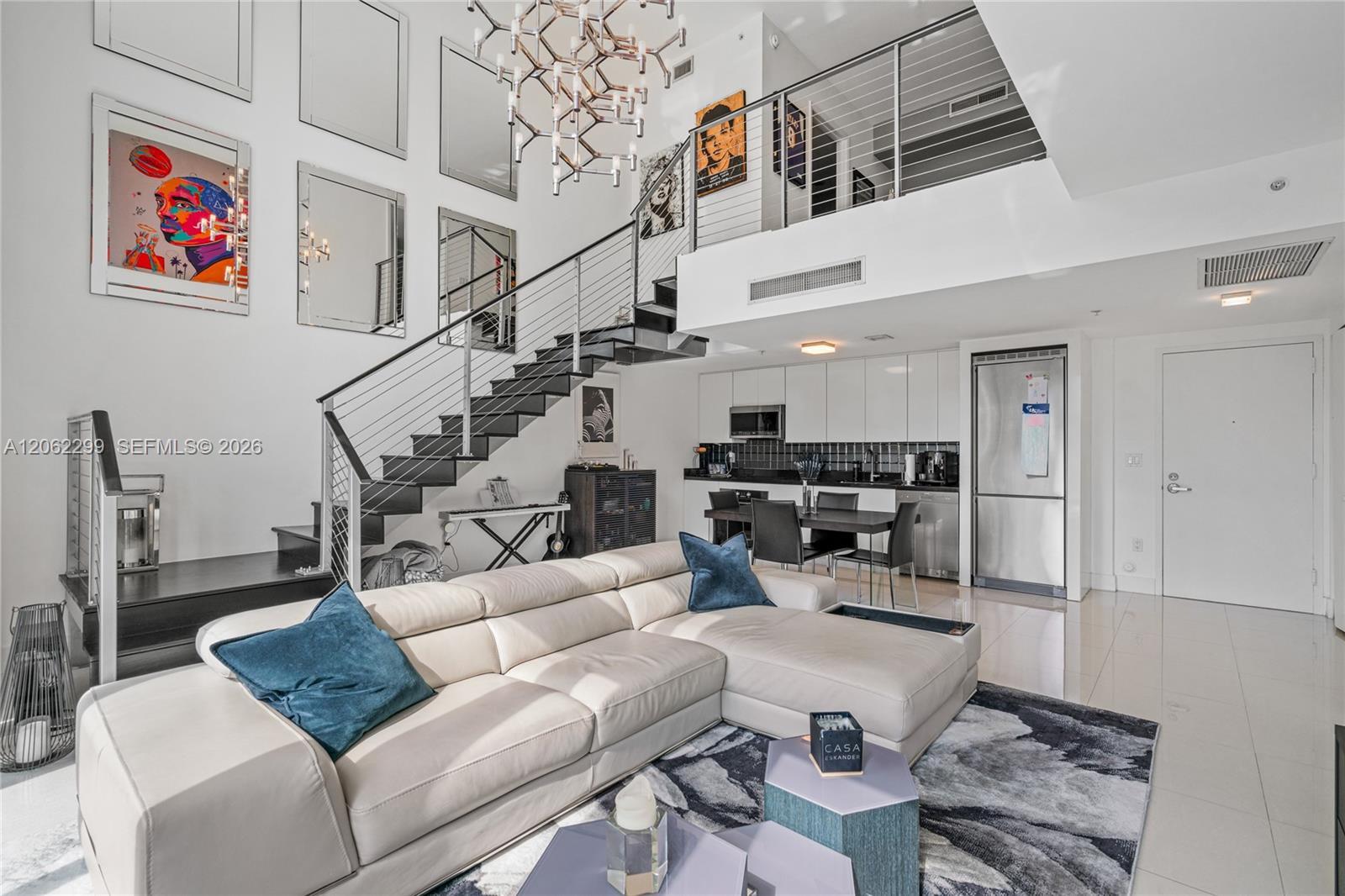 92 SW 3rd St # 708, Miami FL 33130 photo 4
