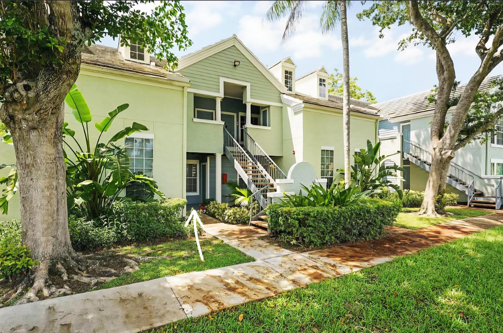 1050 CRYSTAL Way # K, Delray Beach FL 33444 photo 2