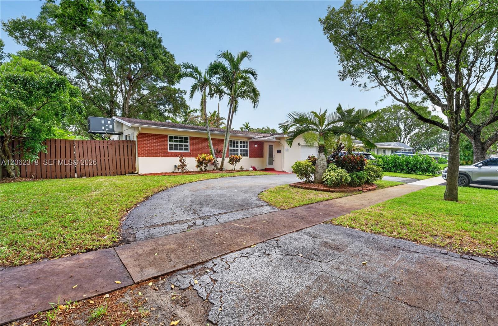 5122 SW 92nd Ter, Cooper City FL 33328 photo 4