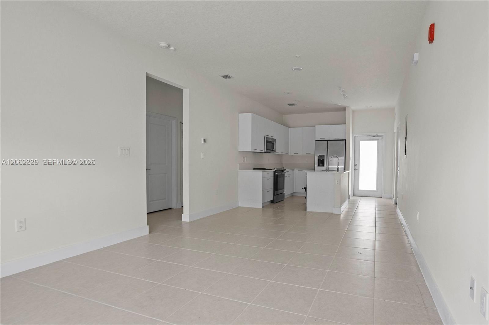 8001 NW 41st St # 106, Doral FL 33166 photo 5