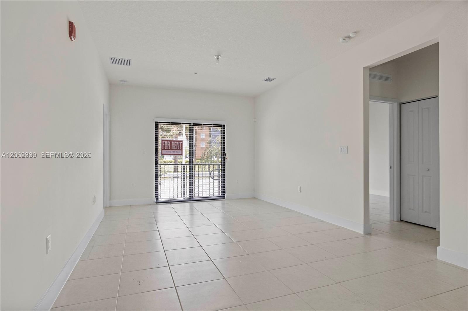 8001 NW 41st St # 106, Doral FL 33166 photo 4