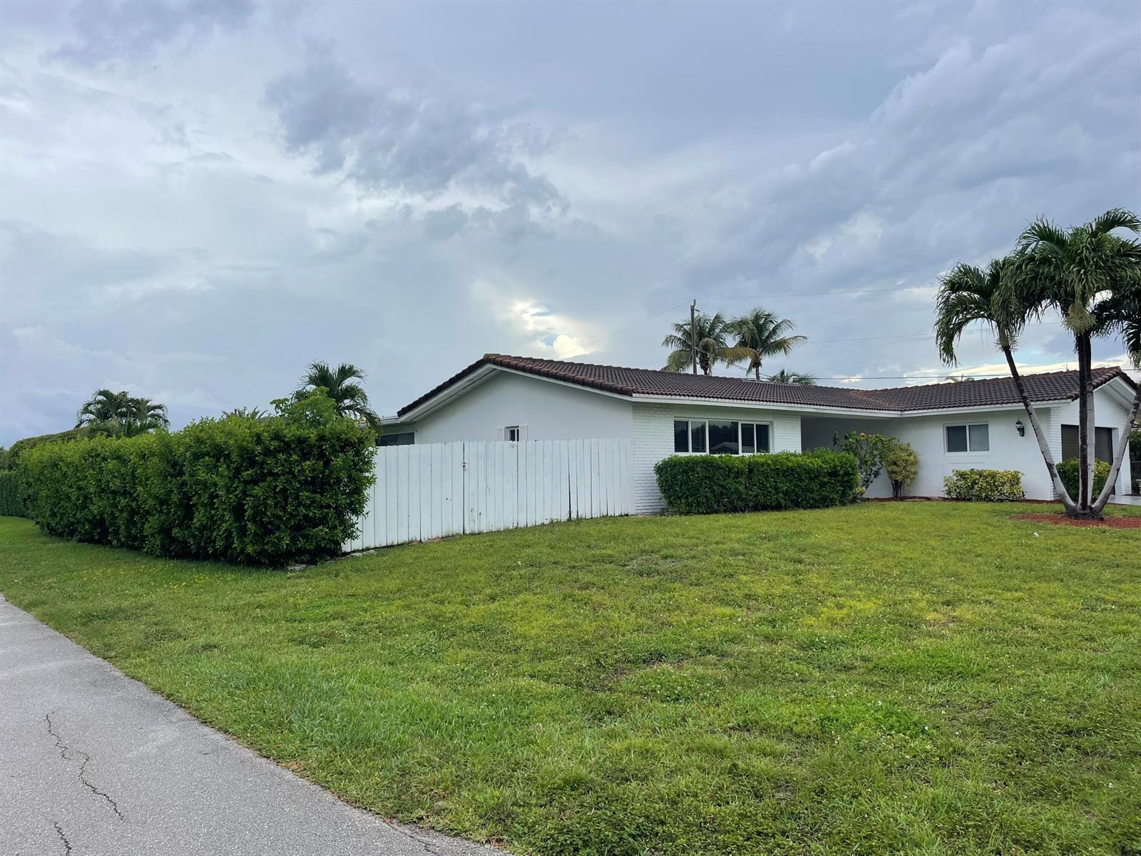 2910 NE 40TH Court, Lighthouse Point FL 33064 photo 5