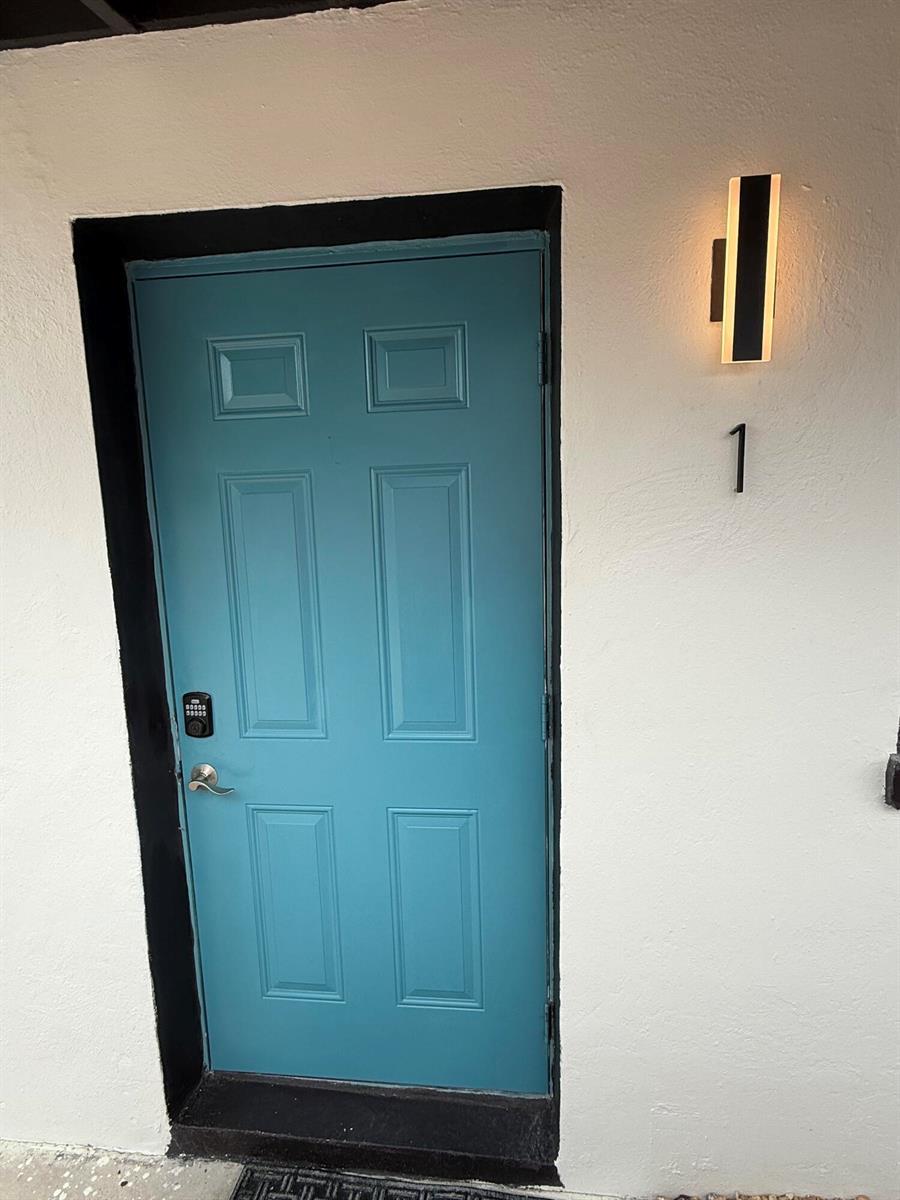 1436 NE 2ND Avenue # 1, Fort Lauderdale FL 33304 photo 2