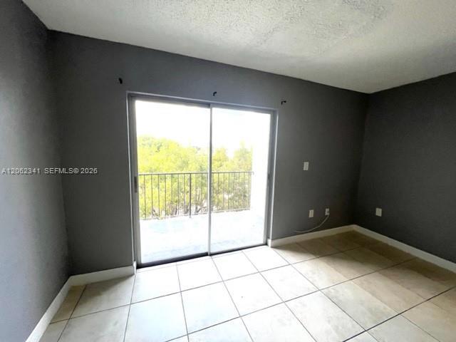 4400 W 16th Ave # 432, Hialeah FL 33012 photo 2
