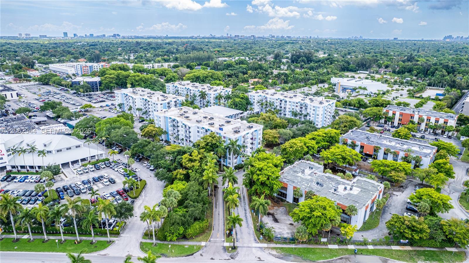 482 NW 165th St Rd # 201, Miami FL 33169 photo 3