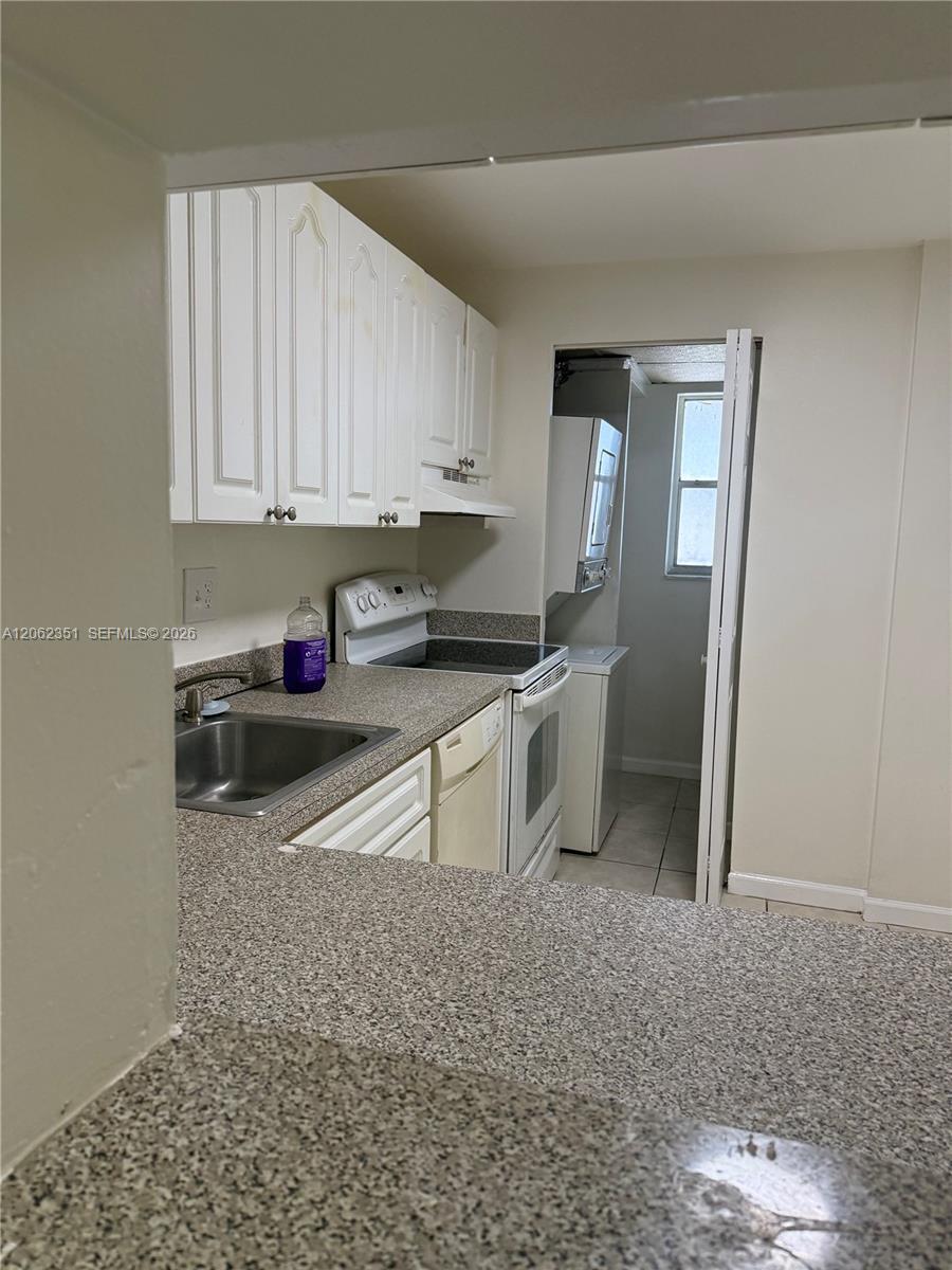 Tamarac, FL 33321 photo 2