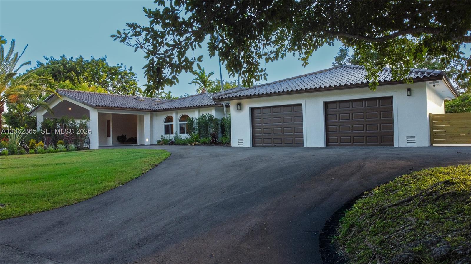 9980 SW 83rd Ave, Miami FL 33156 photo 2