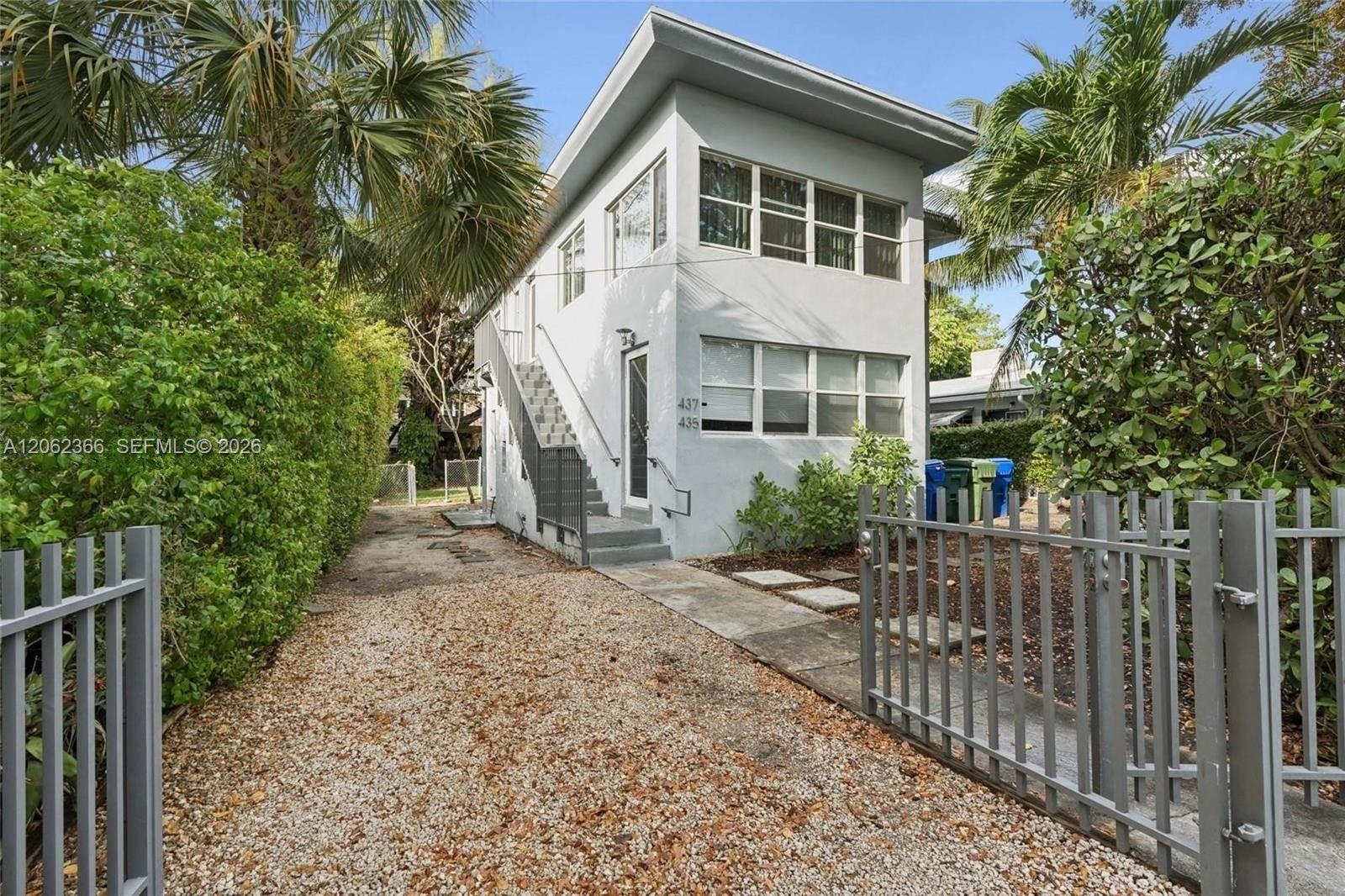 435 NE 69th St # 2, Miami FL 33138 photo 2
