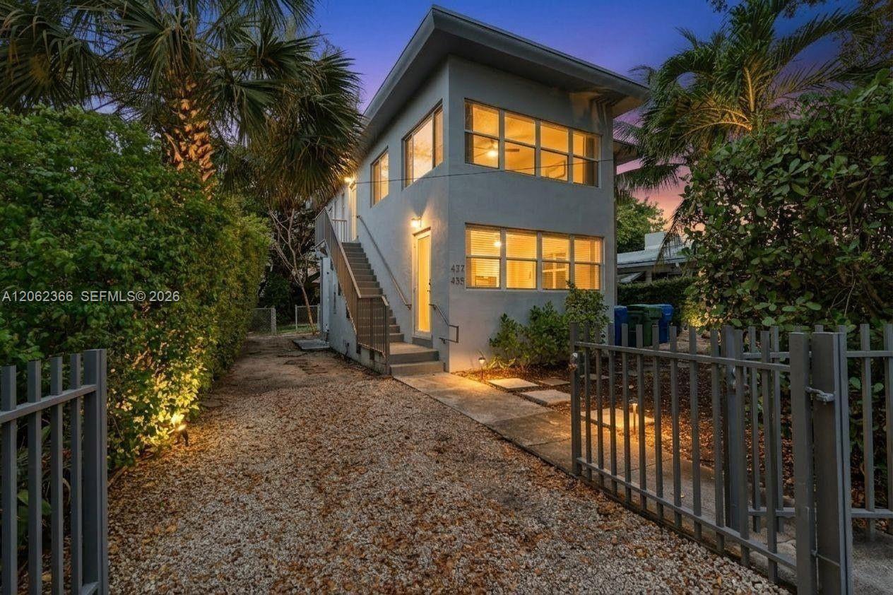 435 NE 69th St # 2, Miami FL 33138