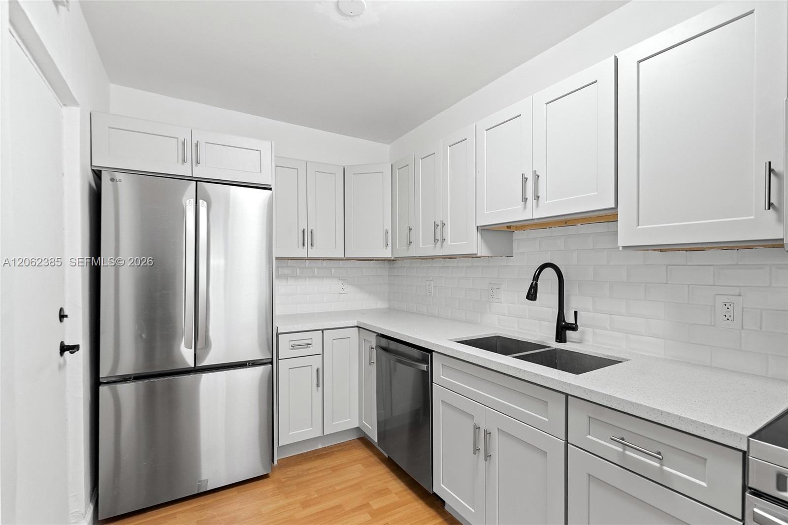 1880 S Treasure Dr # 3D, North Bay Village FL 33141