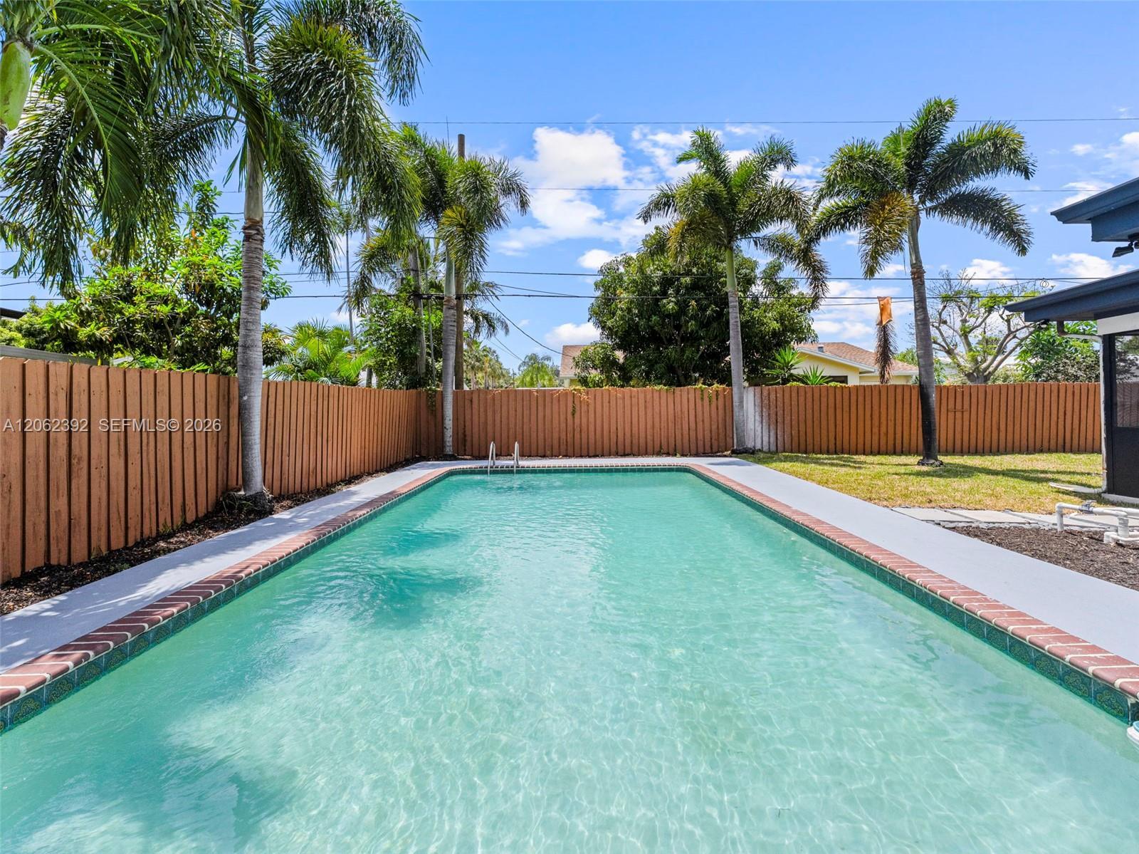 949 Lighthouse Dr, North Palm Beach FL 33408 photo 2