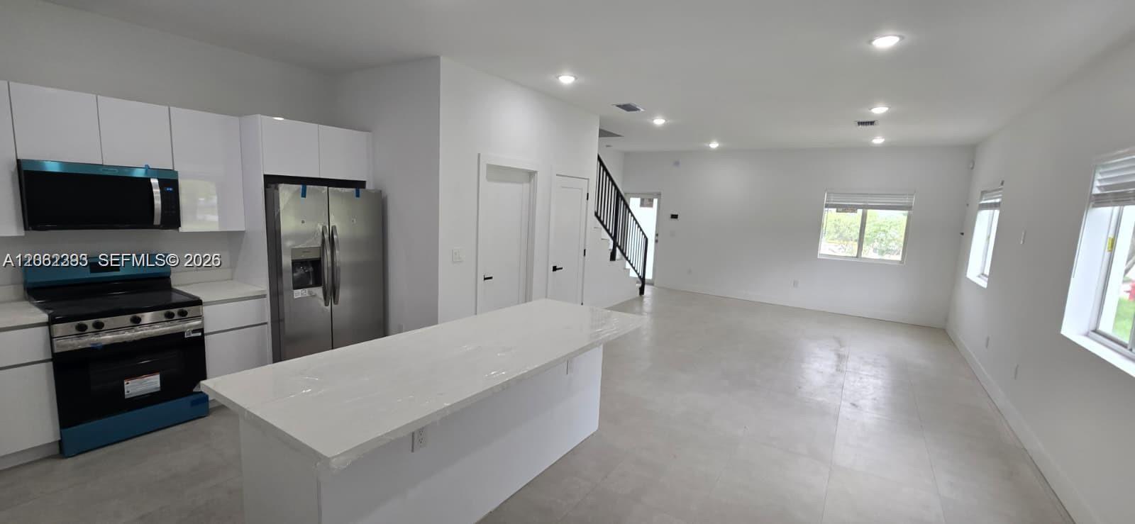 141 NW 11th St # 0, Pompano Beach FL 33060 photo 3