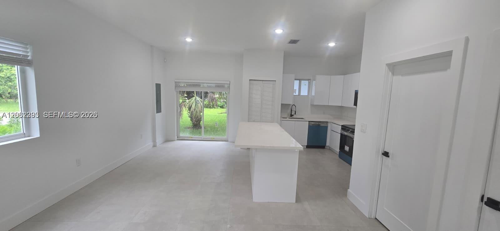 141 NW 11th St # 0, Pompano Beach FL 33060 photo 4