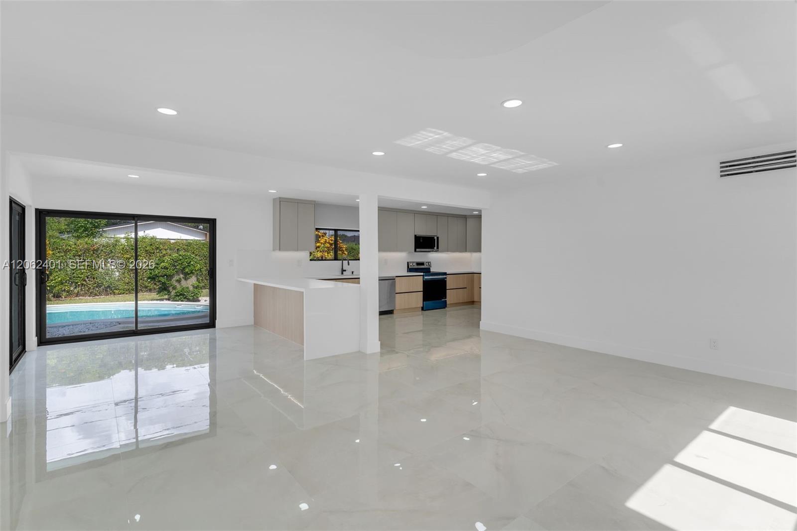 17630 SW 108th Ct, Miami FL 33157 photo 4