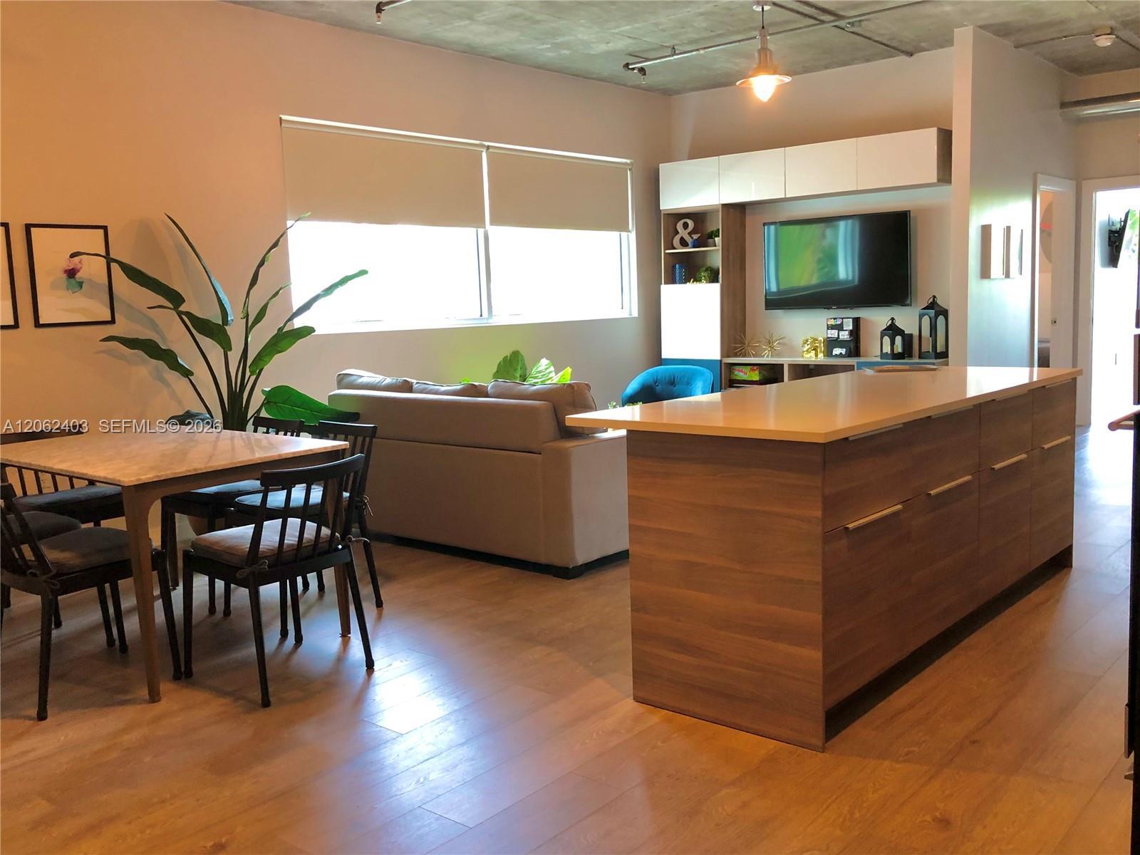 1700 Meridian Ave # 303, Miami Beach FL 33139 photo 4